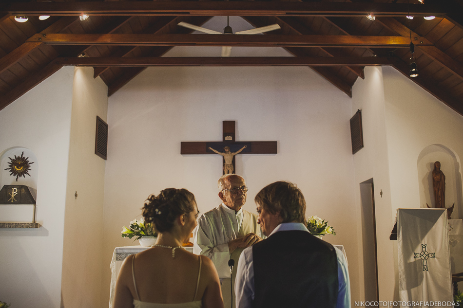 fotos de casamiento parroquia santa maria de la lucila